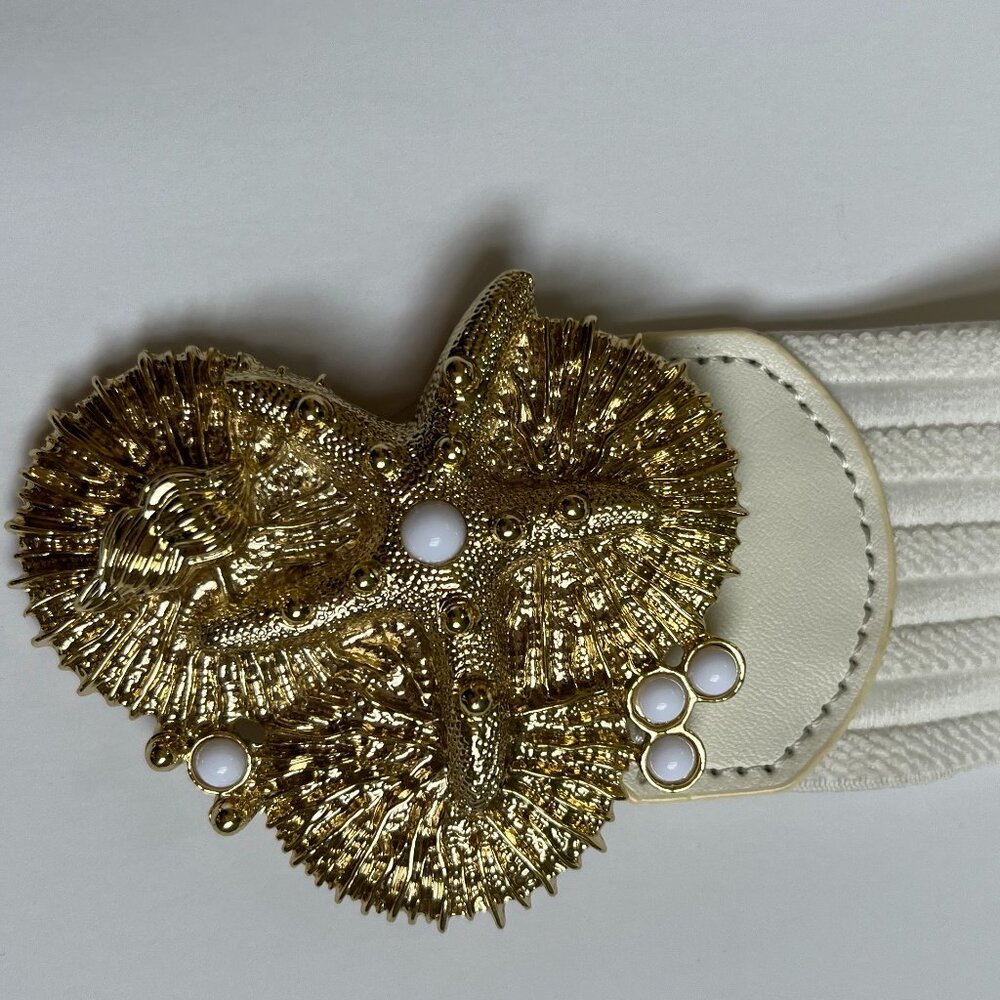 Lilly Pulitzer Emmett Stretch Belt with Gold Embellished Buckle - Picture 8 of 9